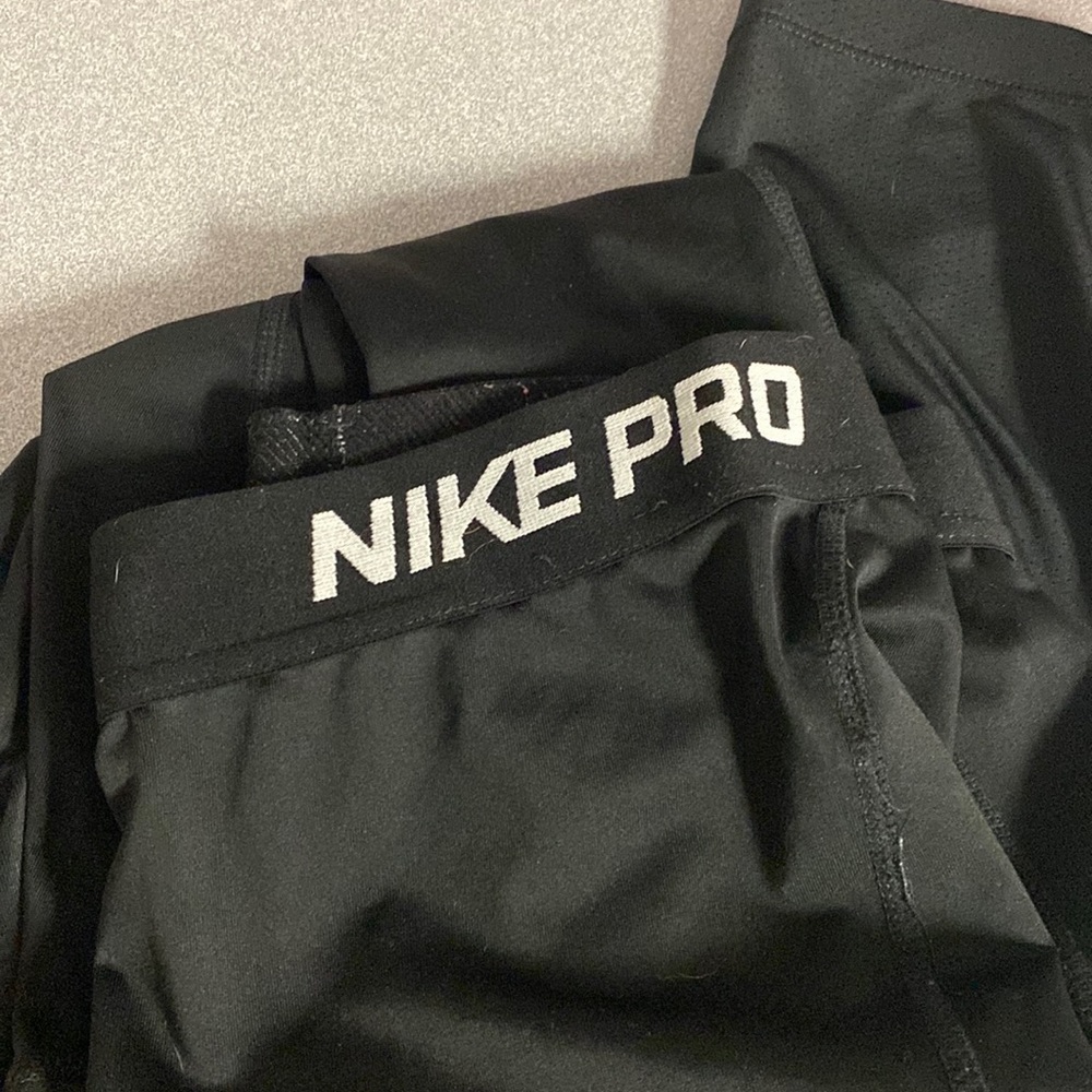 Nike Pro